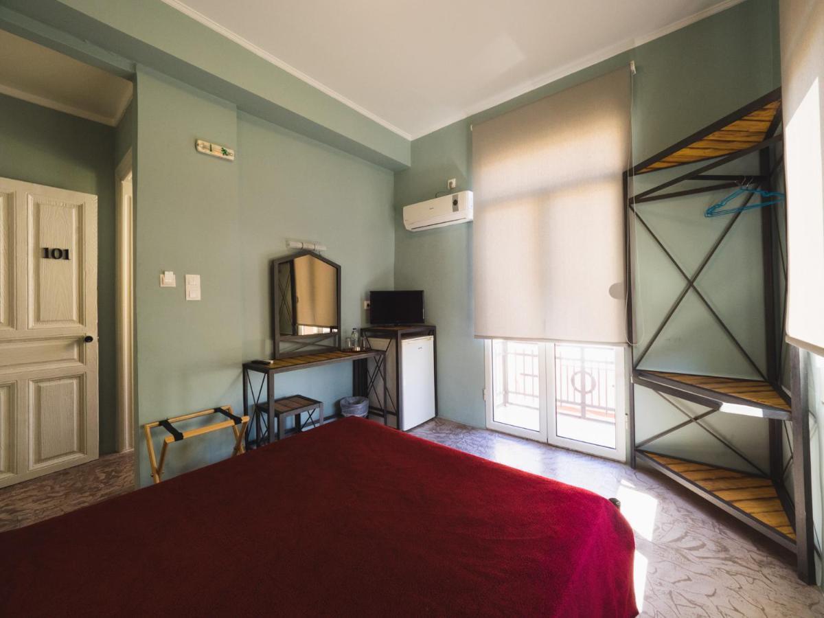 Filoxenia Hotel Chios Town Exterior photo