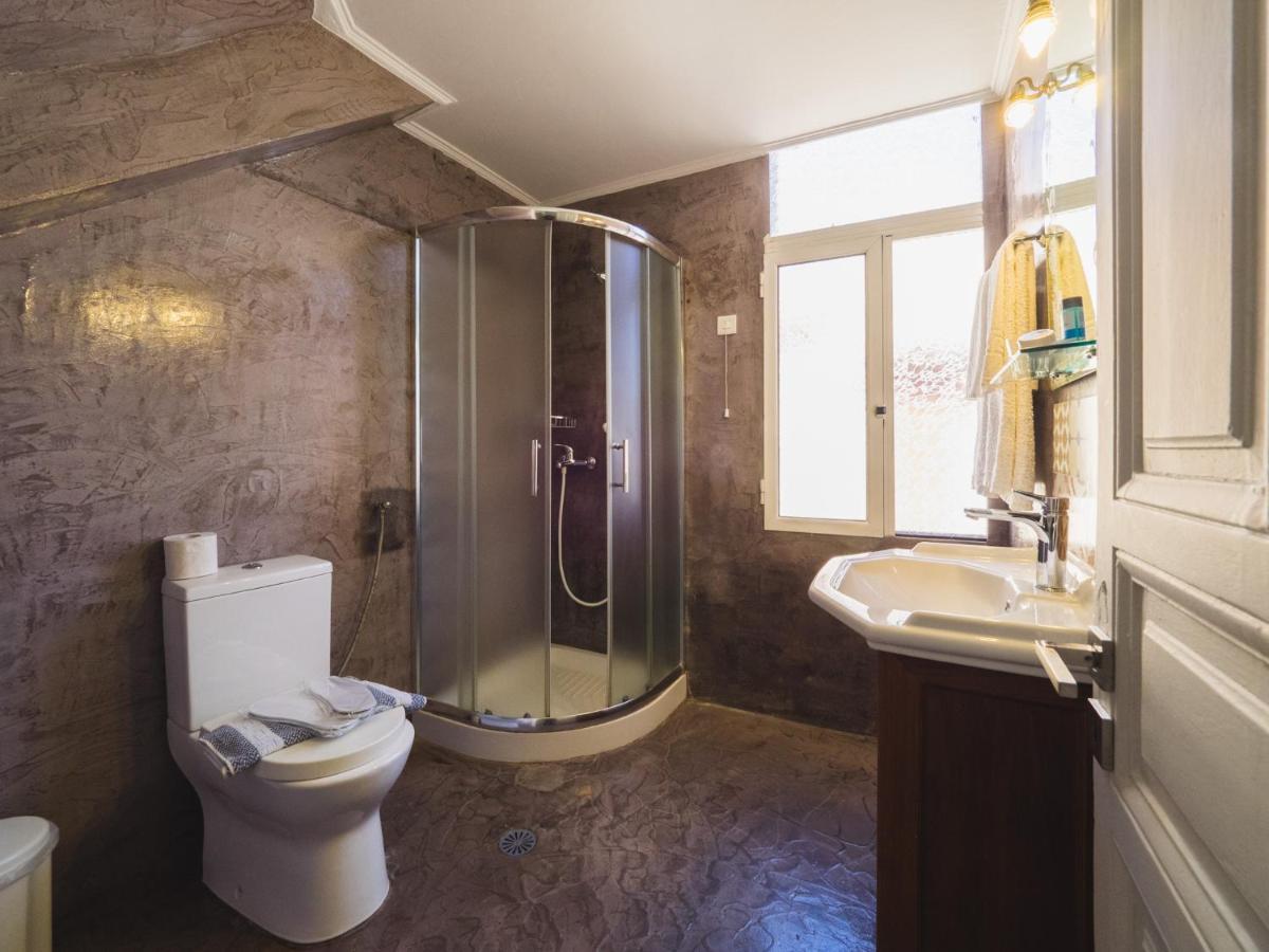 Filoxenia Hotel Chios Town Exterior photo